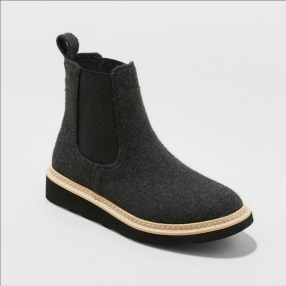 Universal Thread Shoes - 🆕Charcoal Sneaker Boot
